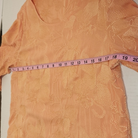 Soft Surroundings Peach Cecile Asymmetrical Floral Embroidered 3/4 Sleeve Tunic - Picture 11 of 13